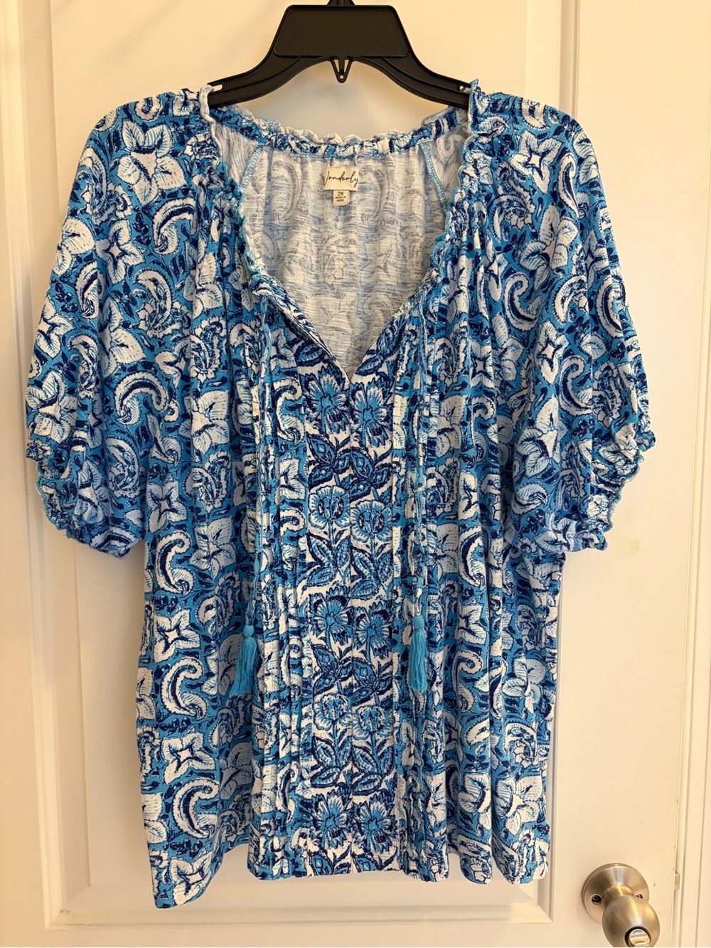 Wonderly Blue & White Floral Paisley Tunic with Tassel Ties